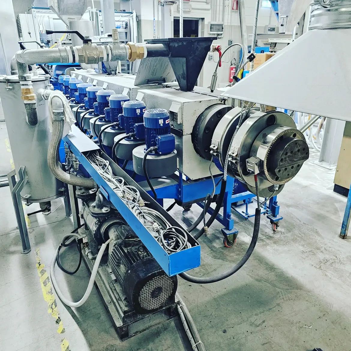 Tecnico al lavoro